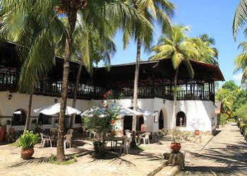 Hotel Puerto Palmeras Tarapoto Resort Exterior photo