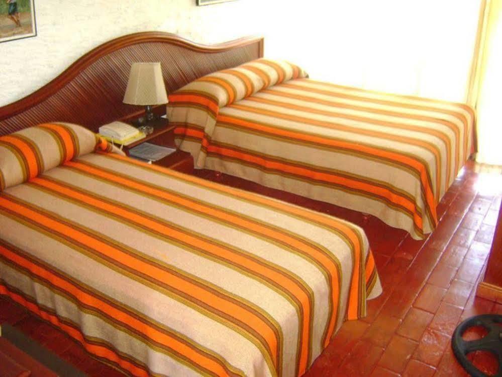 Hotel Puerto Palmeras Tarapoto Resort Exterior photo